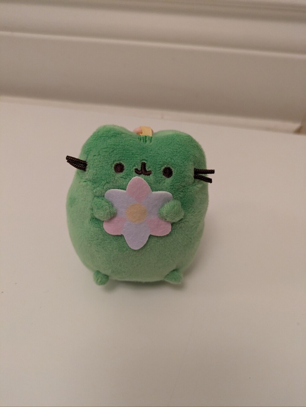 Pusheen Green Plush Keychain Cat with Pastel Flower